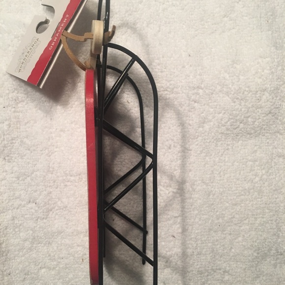 NWT merry Christmas sleigh ornament - Picture 3 of 4